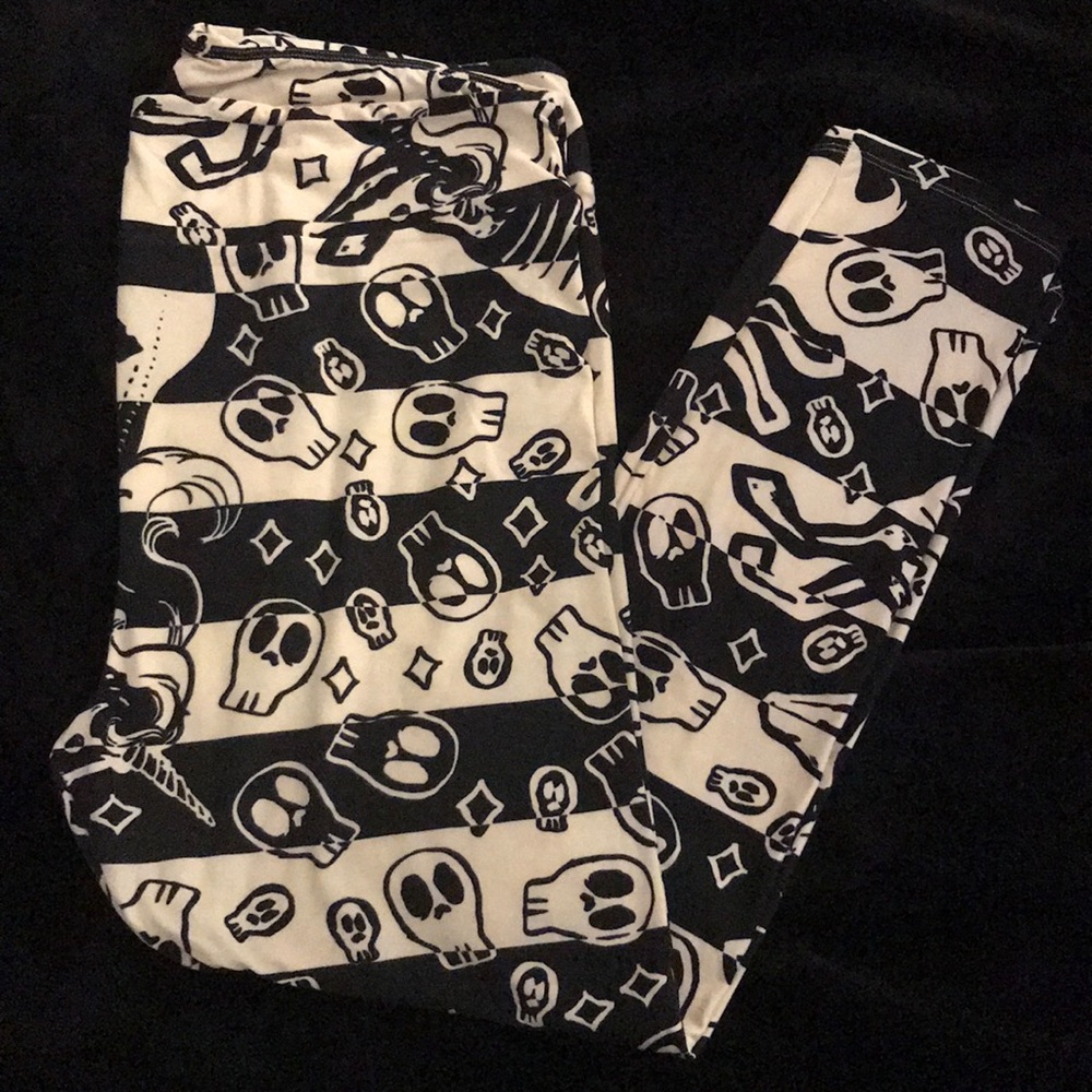 Skeleton Unicorn Leggings TC2 LuLaRoe rare